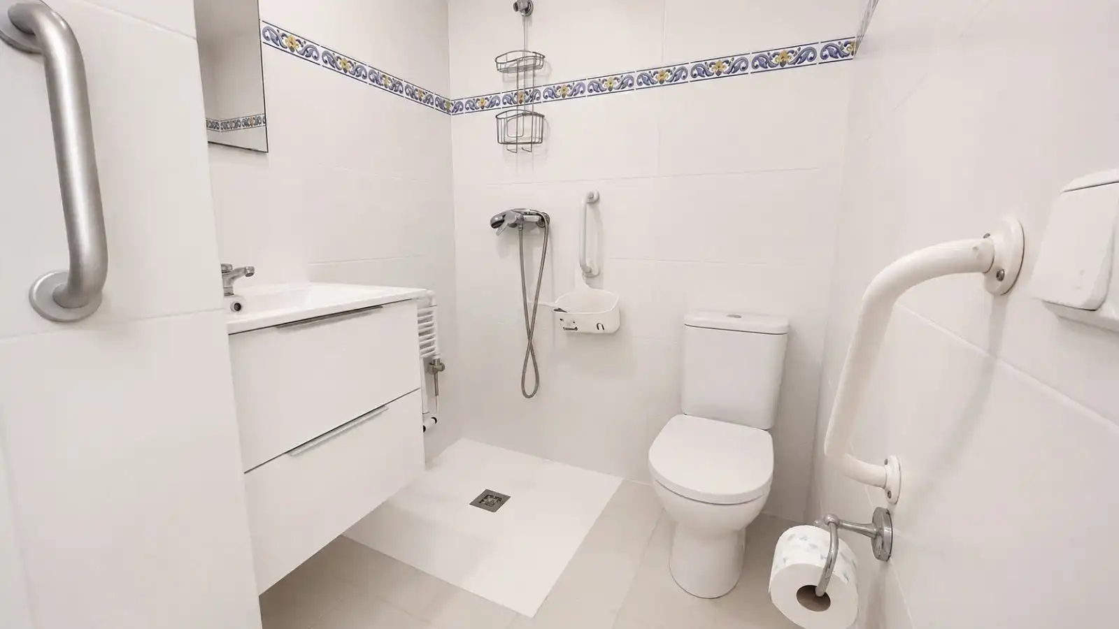 Baño de Casa adosada en venta en Pollença con Aire acondicionado, Calefacción y Terraza
