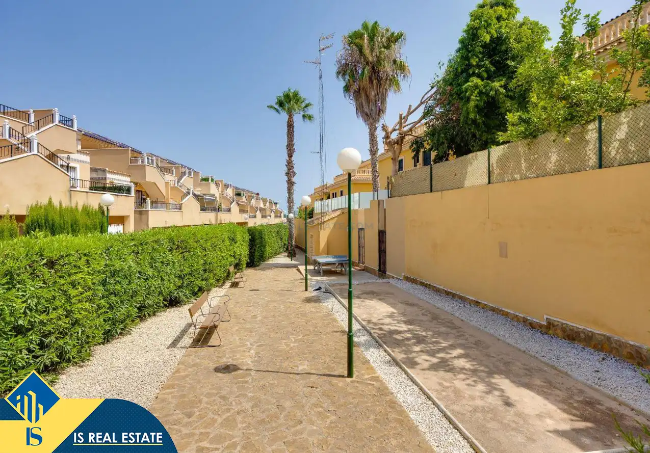Bungalow con giardino in vendita a Orihuela Costa, imagen 31