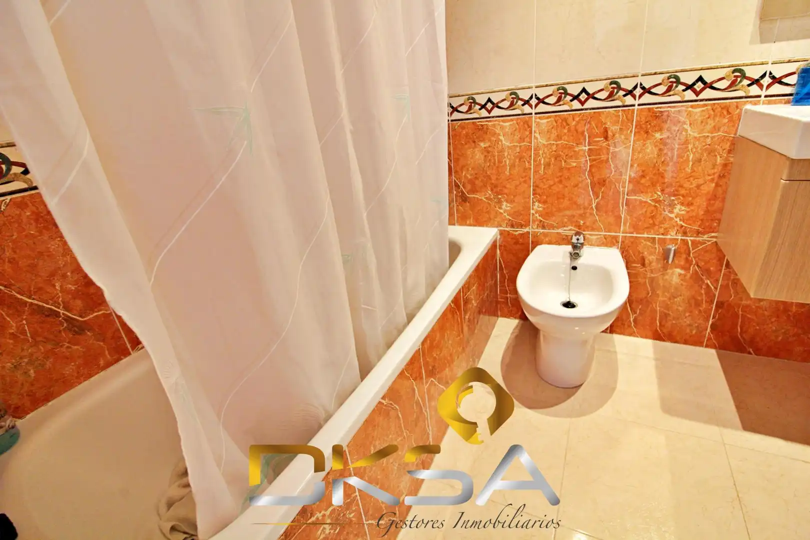 Apartment with pool for sale in Calle AMPLARIES, imagen 26