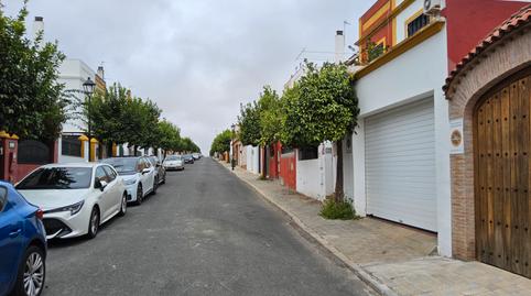 Foto 3 de Casa adosada en venda a Cl Doctor Barnard, Castilleja de Guzmán, Sevilla