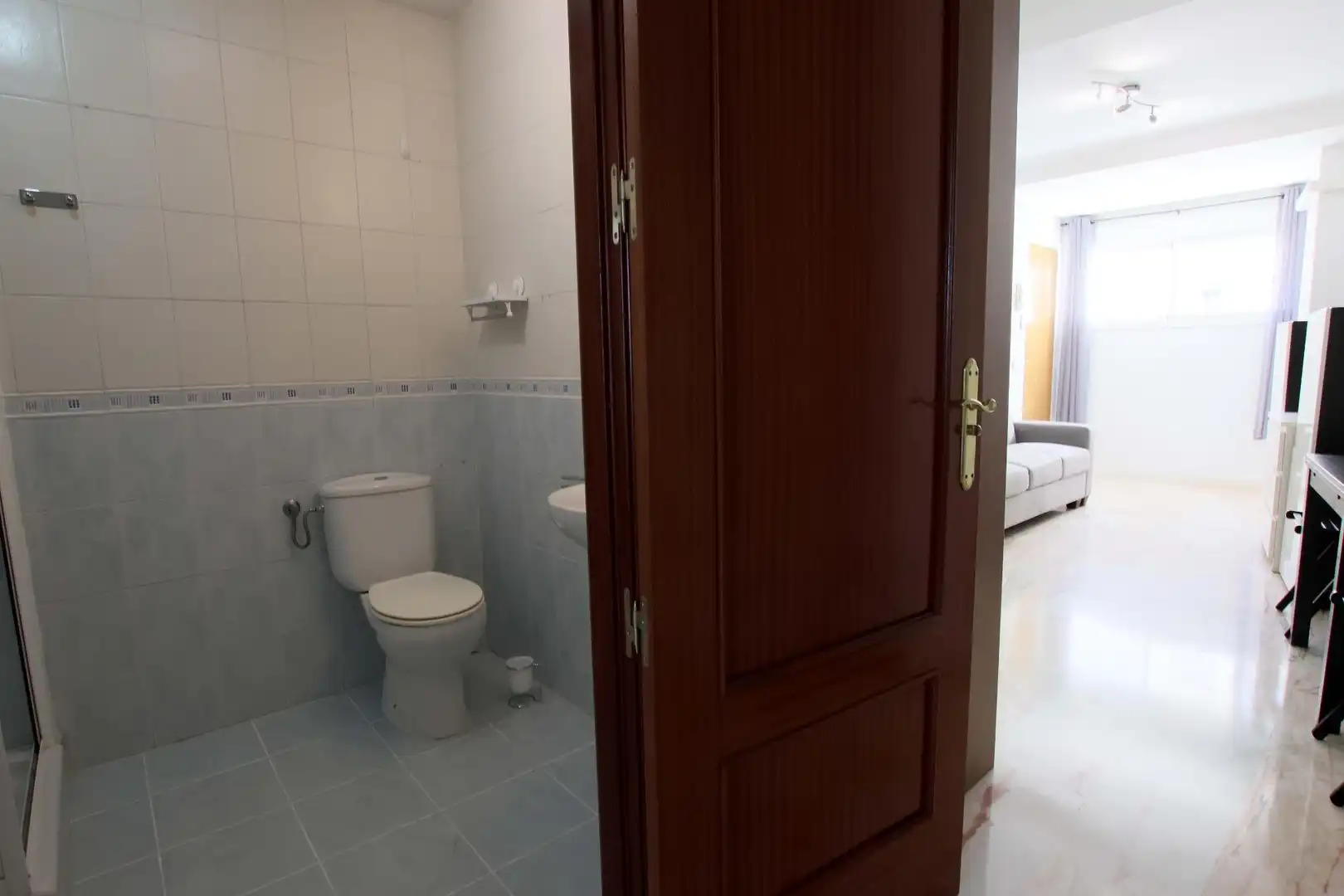 Baño de Estudio en venta en Badajoz con Aire acondicionado, Amueblado y Balcón