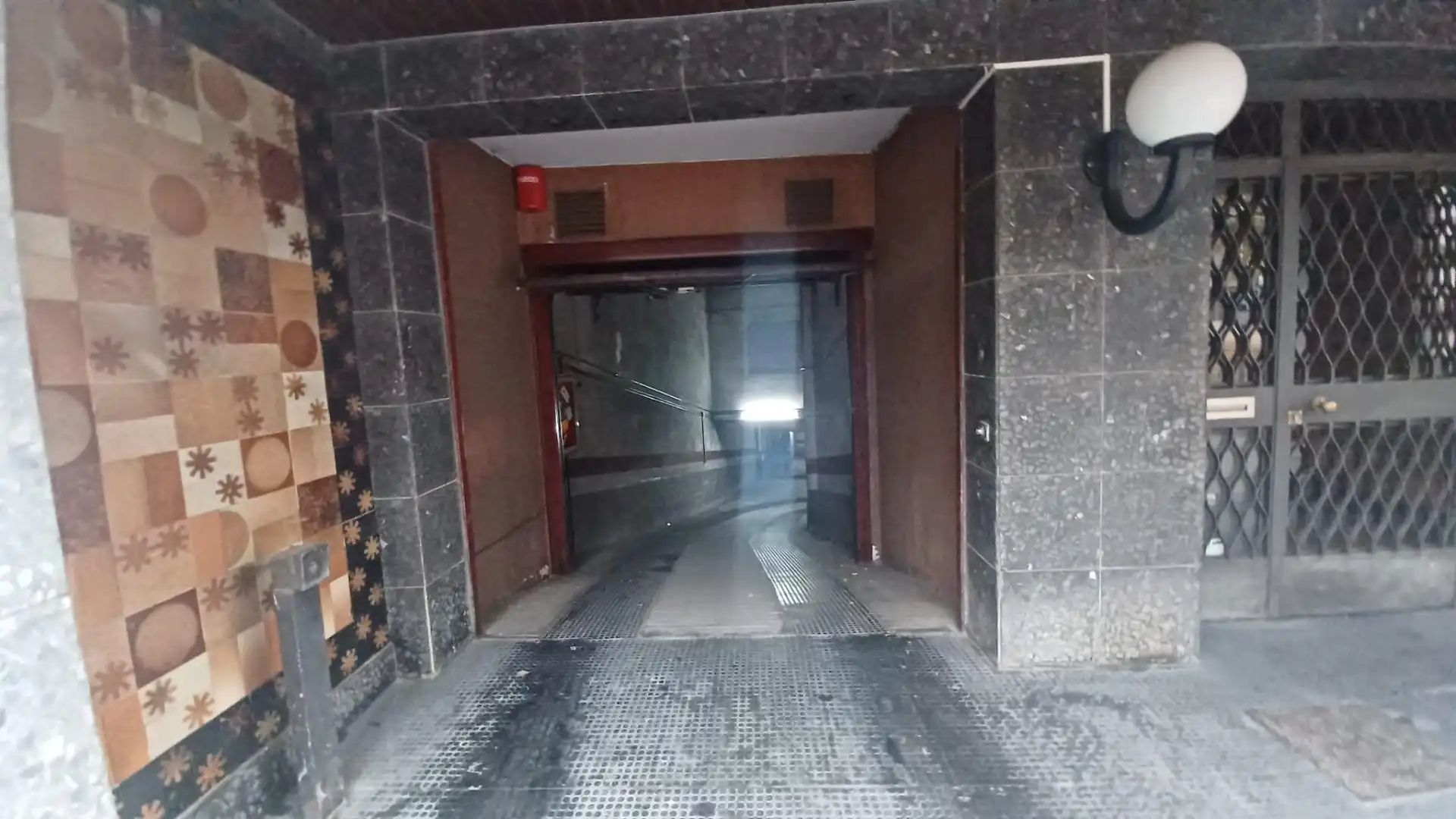 Garage for sale in Barcelona