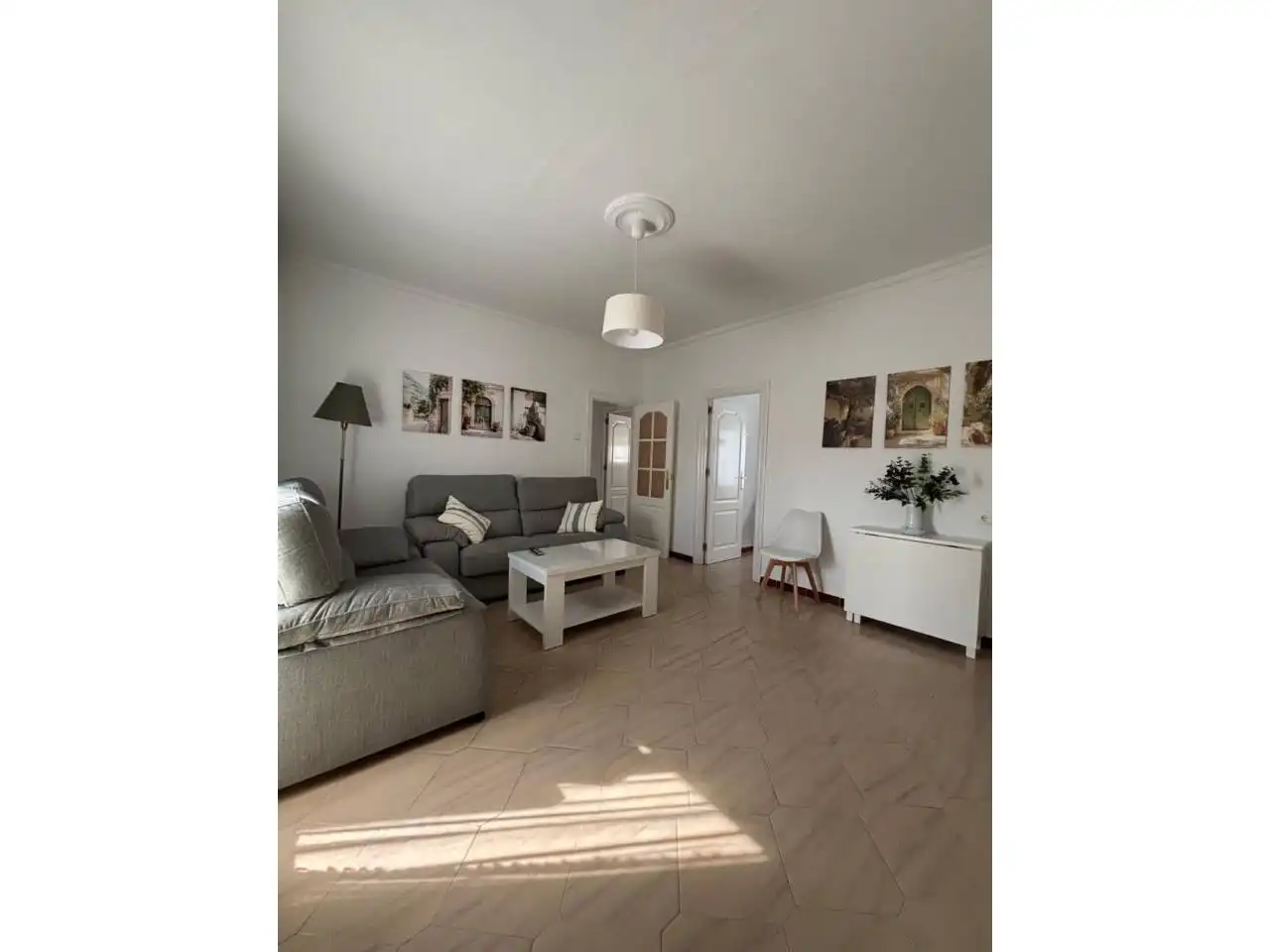 Sala de estar de Piso de alquiler en Huelva con Aire acondicionado, Trastero y Balcón