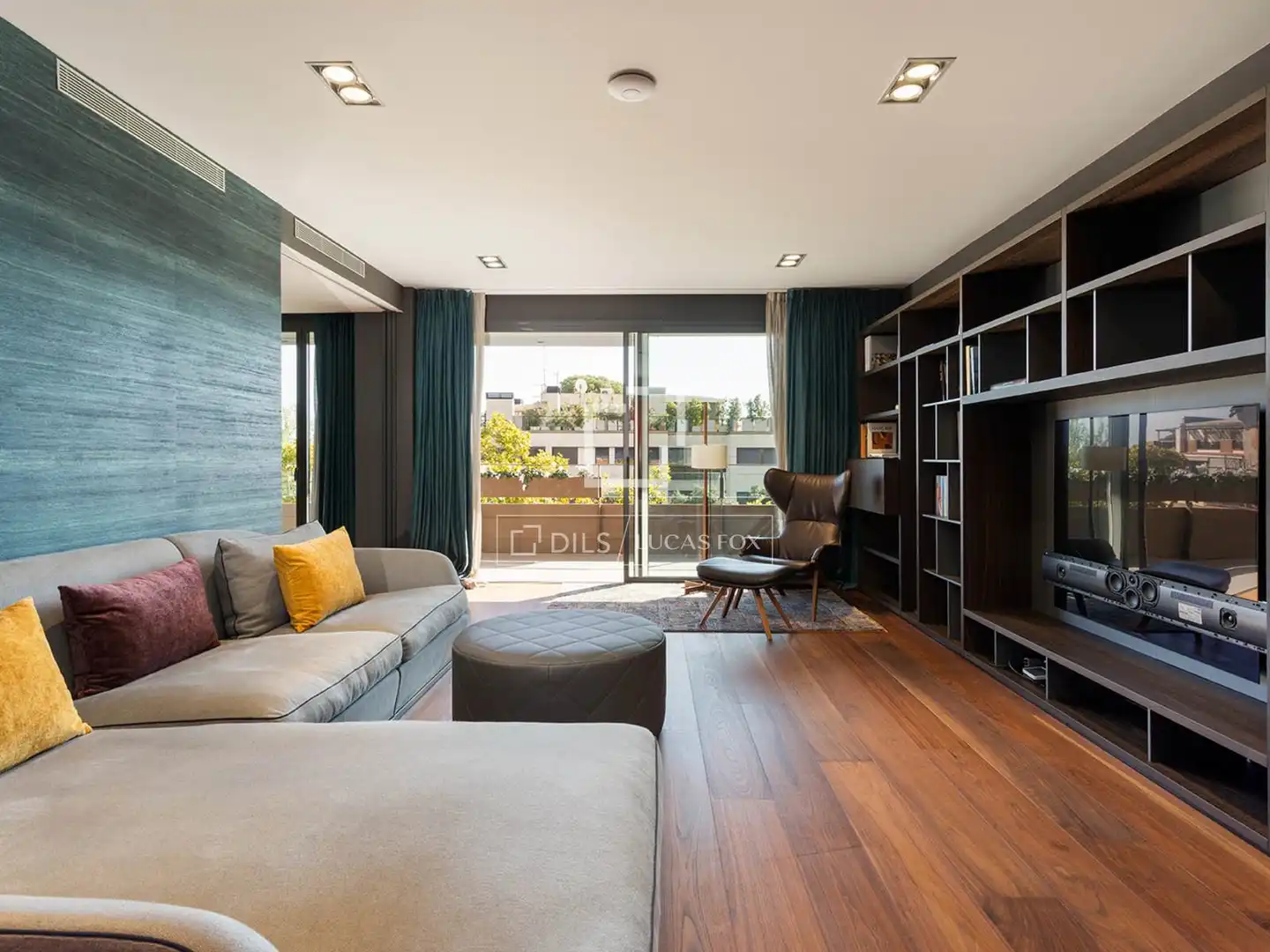Sala de estar de Piso en venta en Barcelona con Aire acondicionado, Calefacción y Terraza