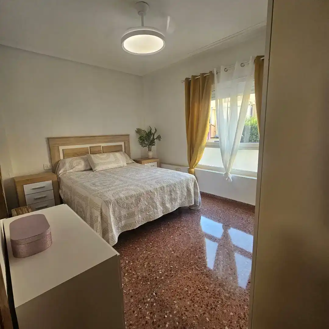 Bedroom of Flat for sale in Elda  with Air Conditioner, Storage room and Furnished