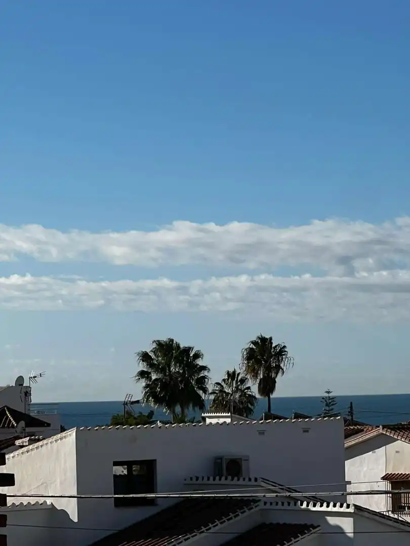 Vista exterior de Casa o xalet en venda en Vélez-Málaga amb Terrassa, Traster i Alarma