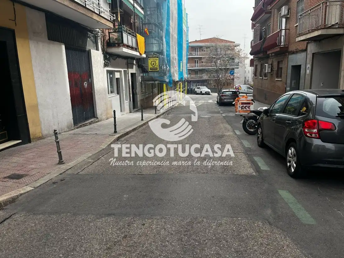 Exterior view of Garage for sale in Madrid