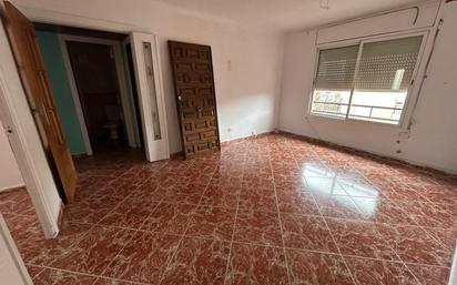 Dormitori de Pis en venda en Sabadell