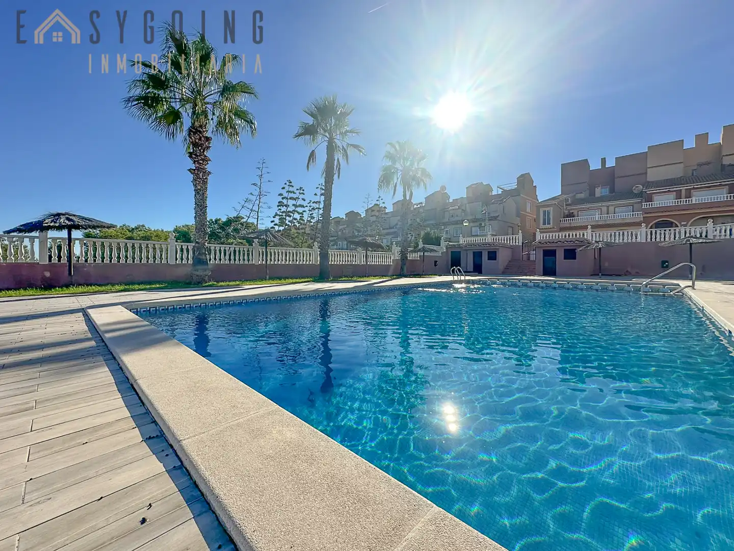 Piscina de Casa adosada de lloguer en Santa Pola amb Aire condicionat, Terrassa i Moblat