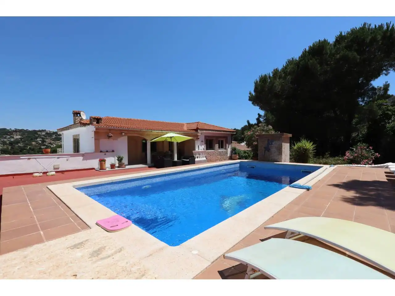 Piscina de Casa o xalet en venda en Lloret de Mar amb Aire condicionat, Calefacció i Jardí privat