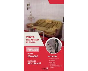Sala d'estar de Casa adosada en venda en Valladolid Capital amb Terrassa