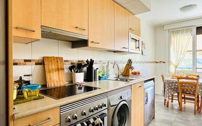 Kitchen of Flat for sale in Beasain  with Heating, Terrace and Balcony