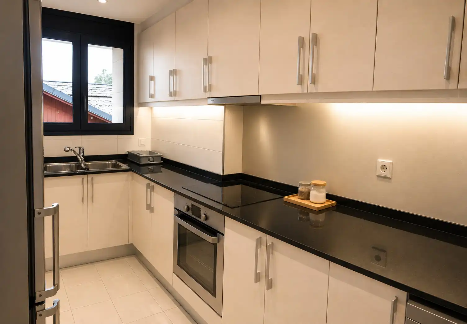 Apartament amb ascensor de lloguer a Avinguda Sant Joan de Caselles, imagen 6