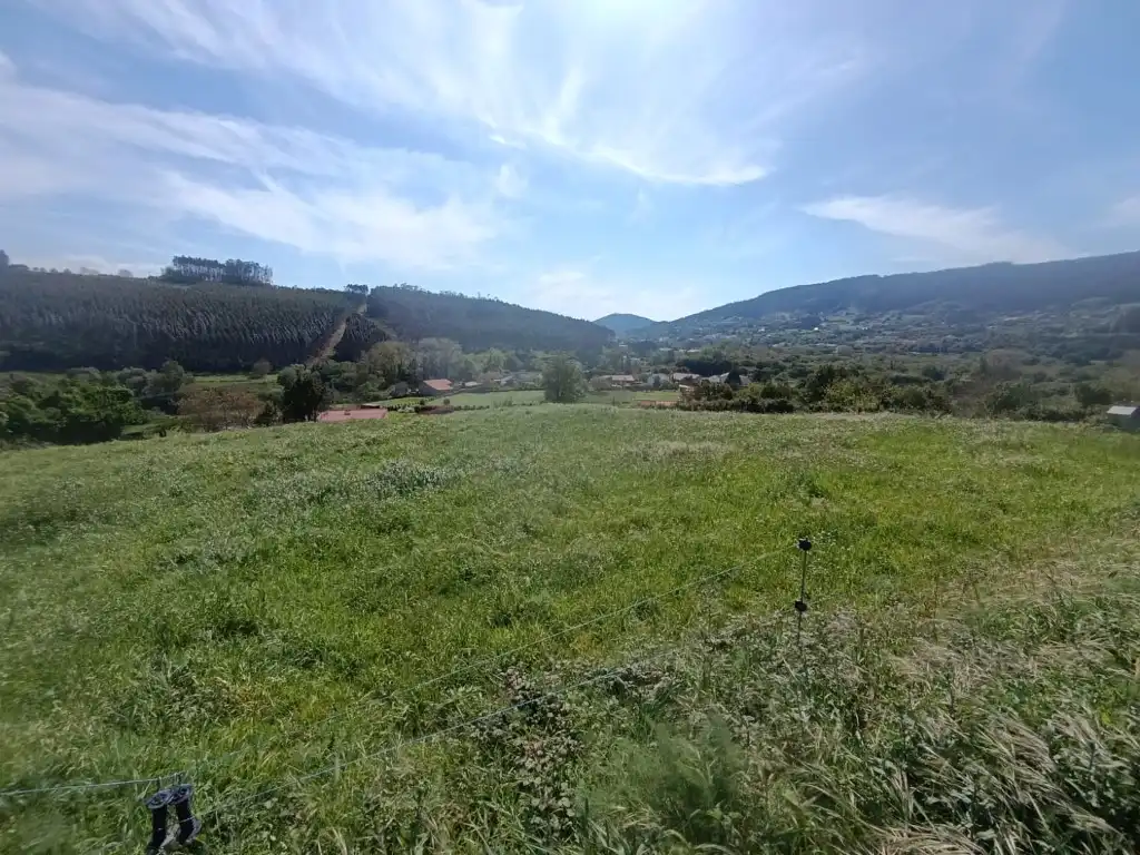 Casa en venda a Lugar Pardiñeira