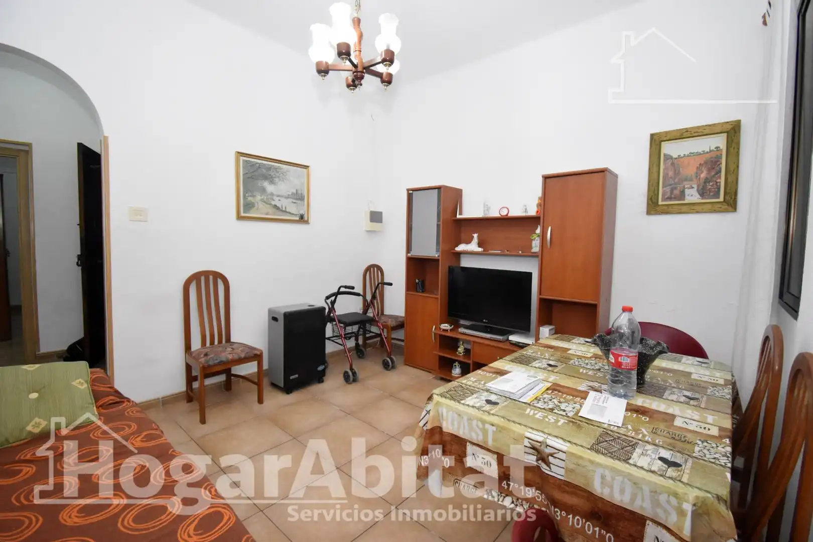 Living room of Flat for sale in Castellón de la Plana / Castelló de la Plana  with Storage room and Furnished