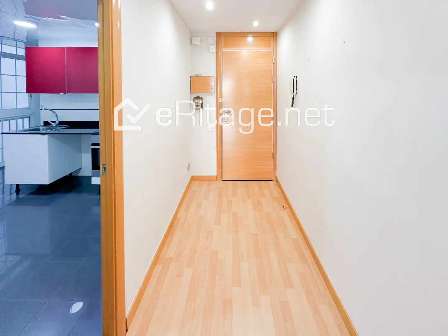Piso en venta en L'Hospitalet de Llobregat con Aire acondicionado, Calefacción y Parquet