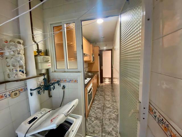 Piso en Venta en Carrer d'Agramunt en El Putget i el Farró