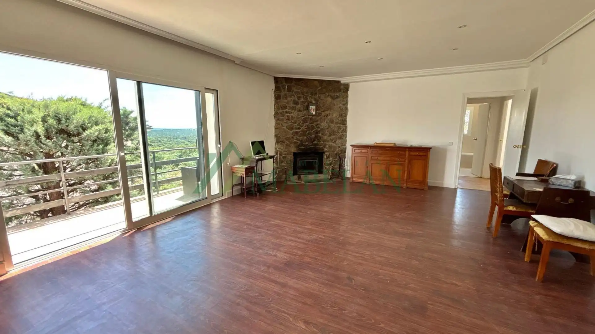 Sala de estar de Casa o chalet en venta en Las Rozas de Madrid con Piscina comunitaria