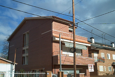Vista exterior de Pis en venda en Montcada i Reixac