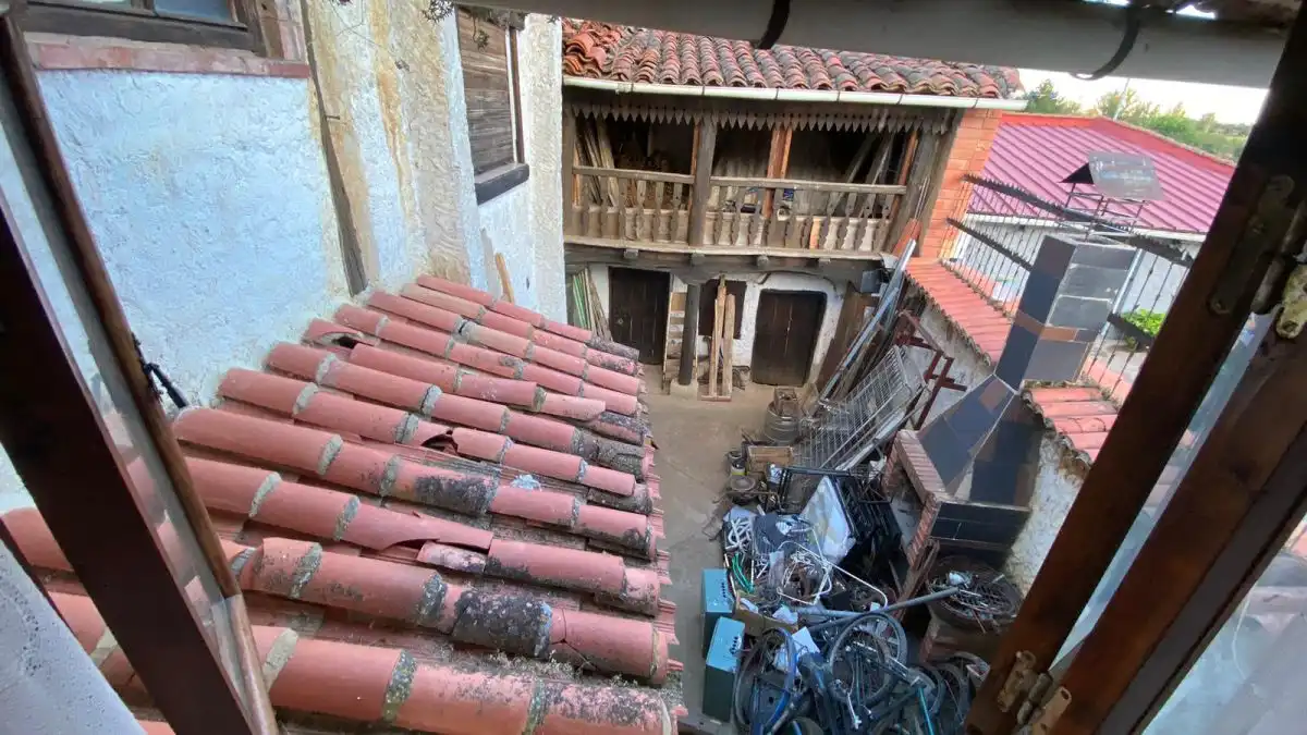 Terrassa de Casa o xalet en venda en Santovenia de la Valdoncina amb Calefacció, Terrassa i Traster
