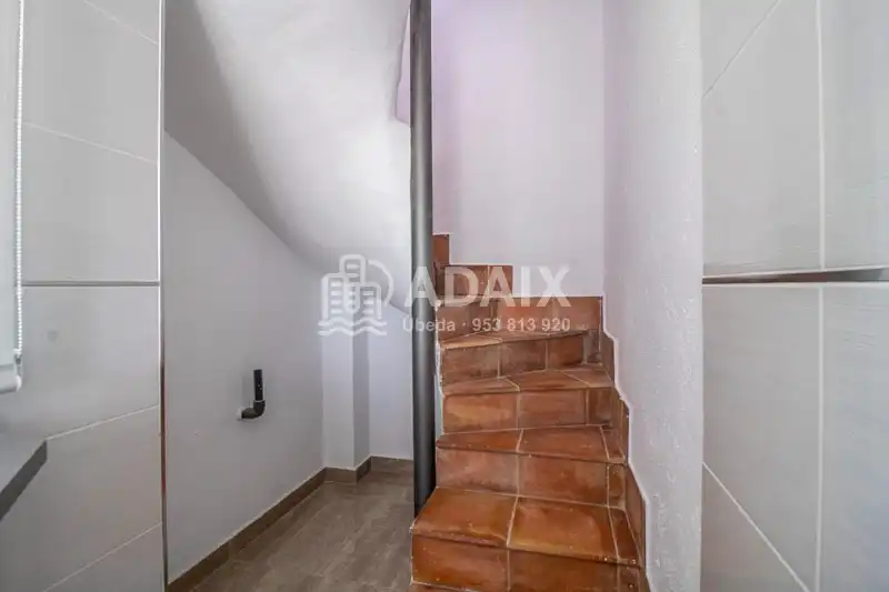 Country homes for sale in Úbeda