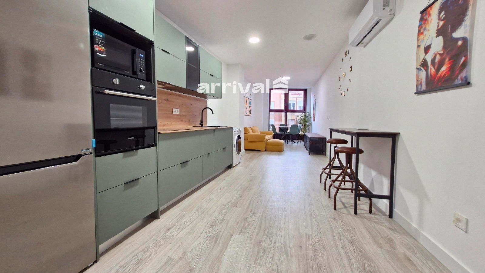Kitchen of Flat to rent in  Valencia Capital  with Air Conditioner, Furnished and Oven