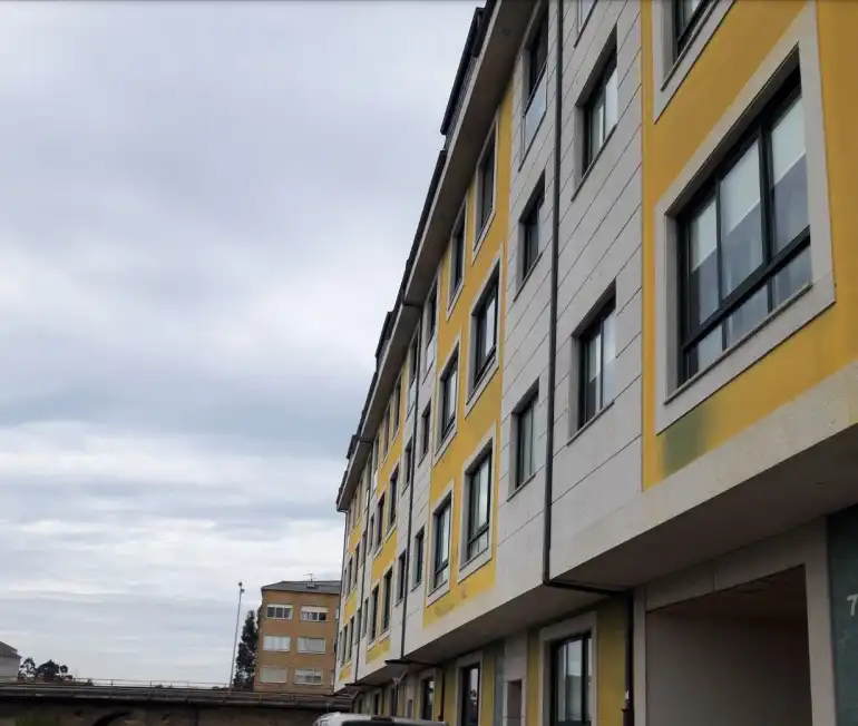Vista exterior de Garaje en venta en Narón