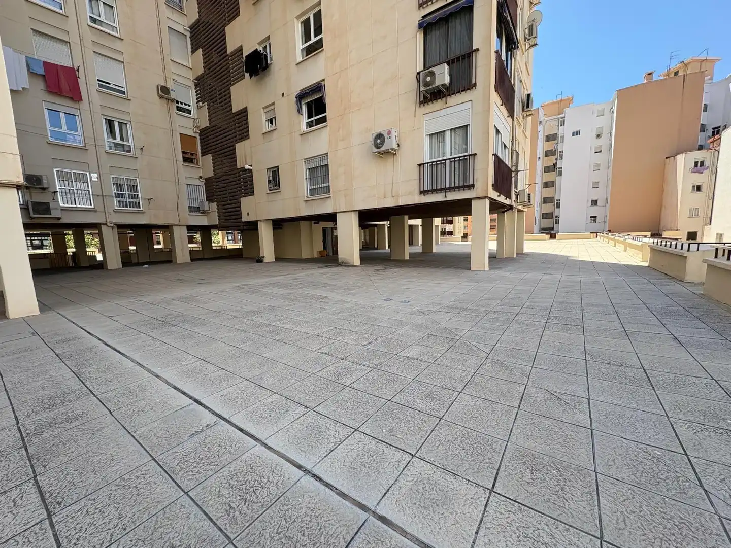 Vista exterior de Piso en venta en Málaga con Aire acondicionado, Parquet y Terraza