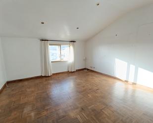 Living room of Apartment for sale in Pontevedra Capital   with Heating and Storage room