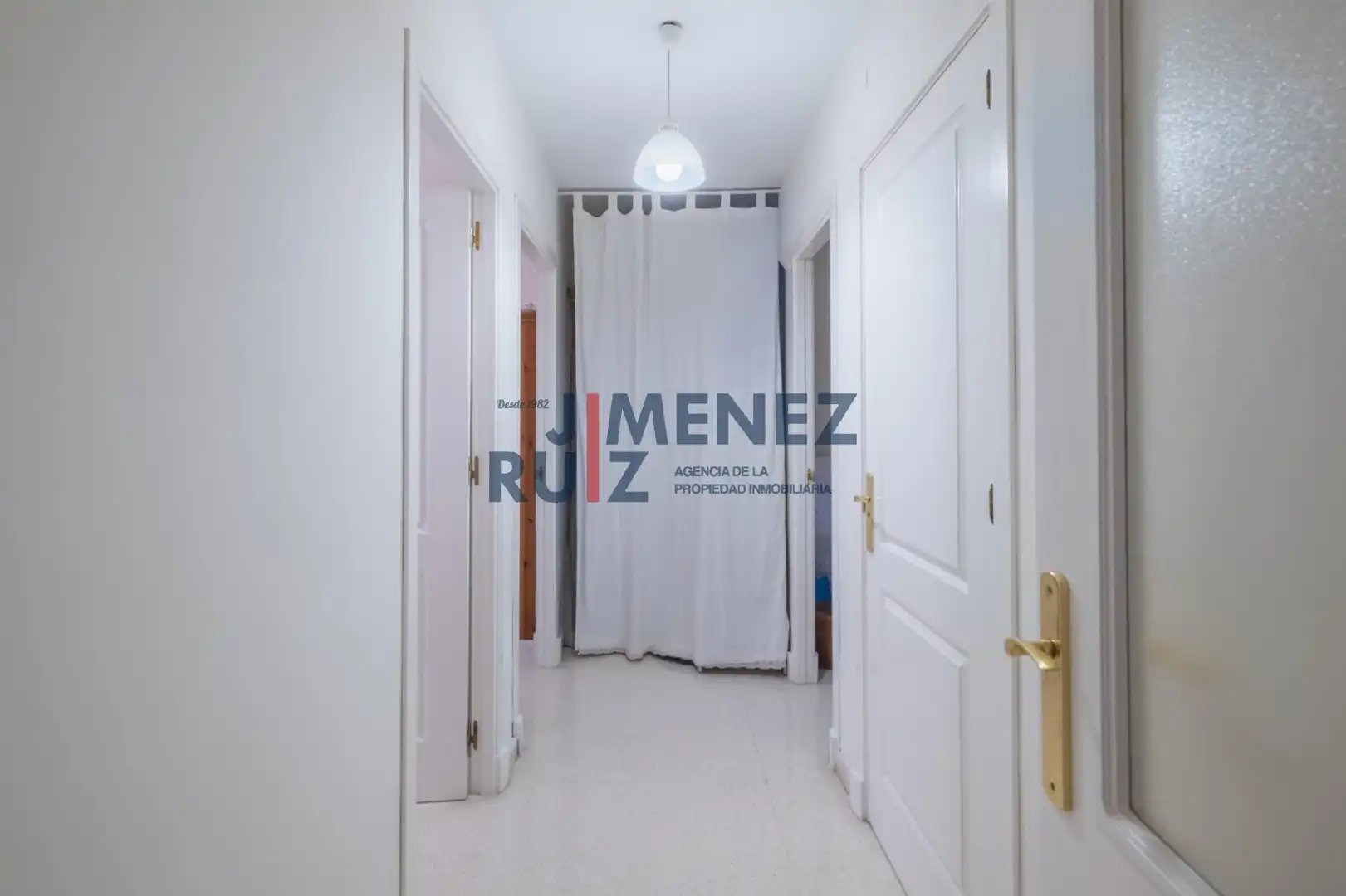 Piso en venta en El Puerto de Santa María con Piscina comunitaria
