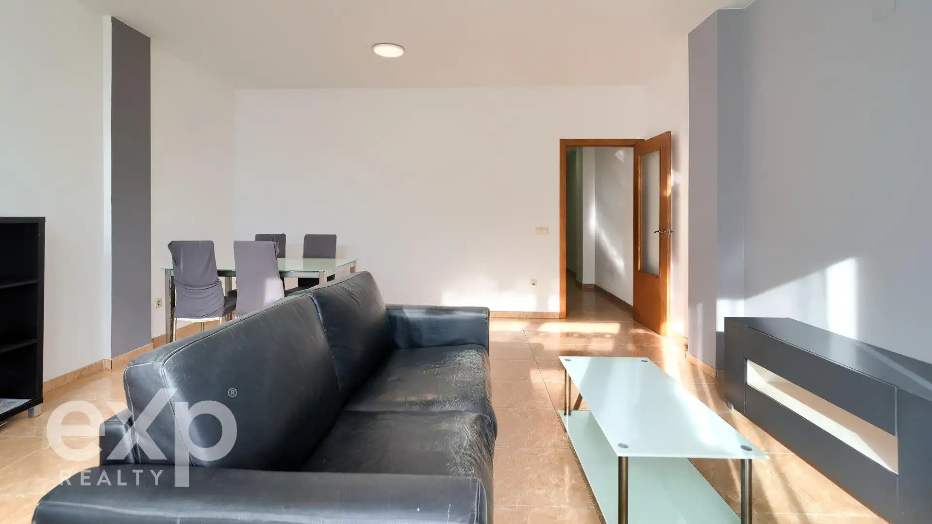 Living room of Flat for sale in Alginet  with Air Conditioner, Terrace and Storage room