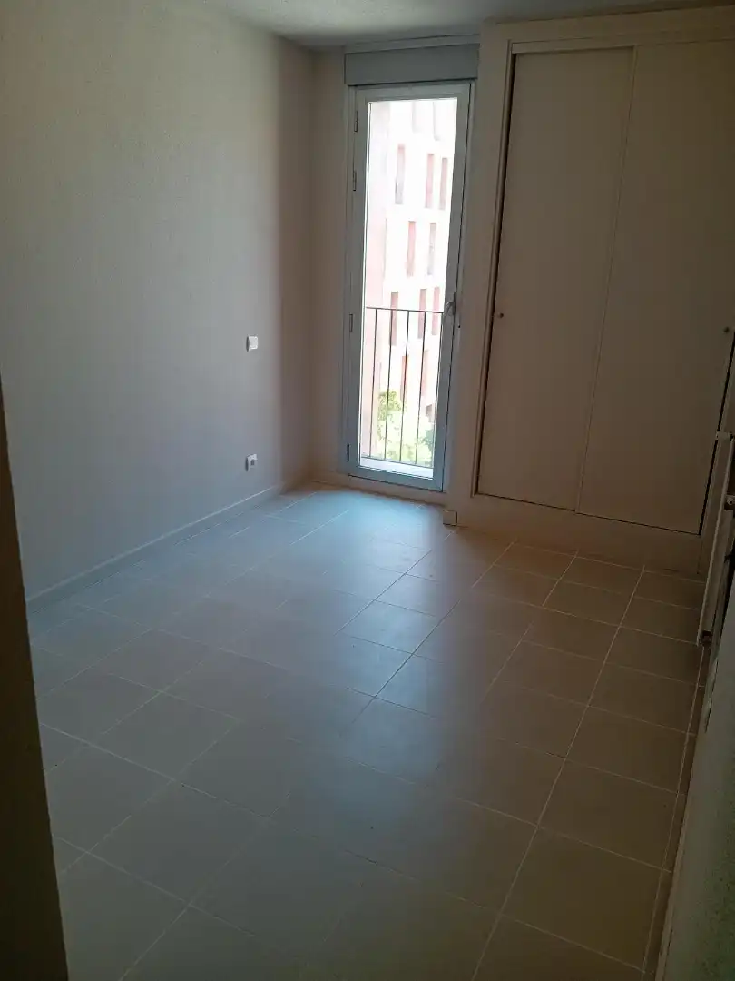 Bedroom of Flat for sale in Madrid
