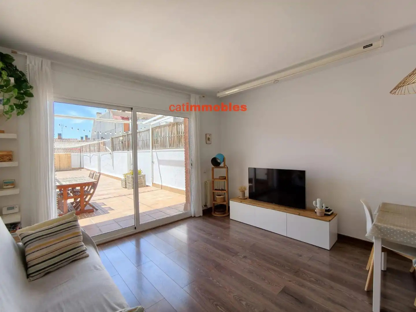 Exterior view of Duplexes for sale in Sant Cugat del Vallès  with Air Conditioner, Heating and Terrace