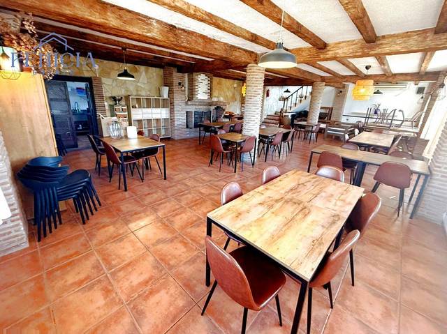 Local comercial en Venta en Otívar