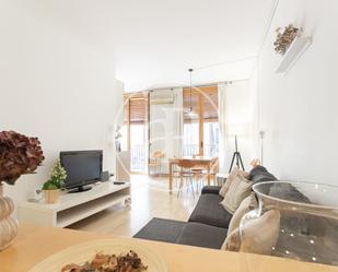 Living room of Flat to rent in  Barcelona Capital  with Air Conditioner, Heating and Furnished