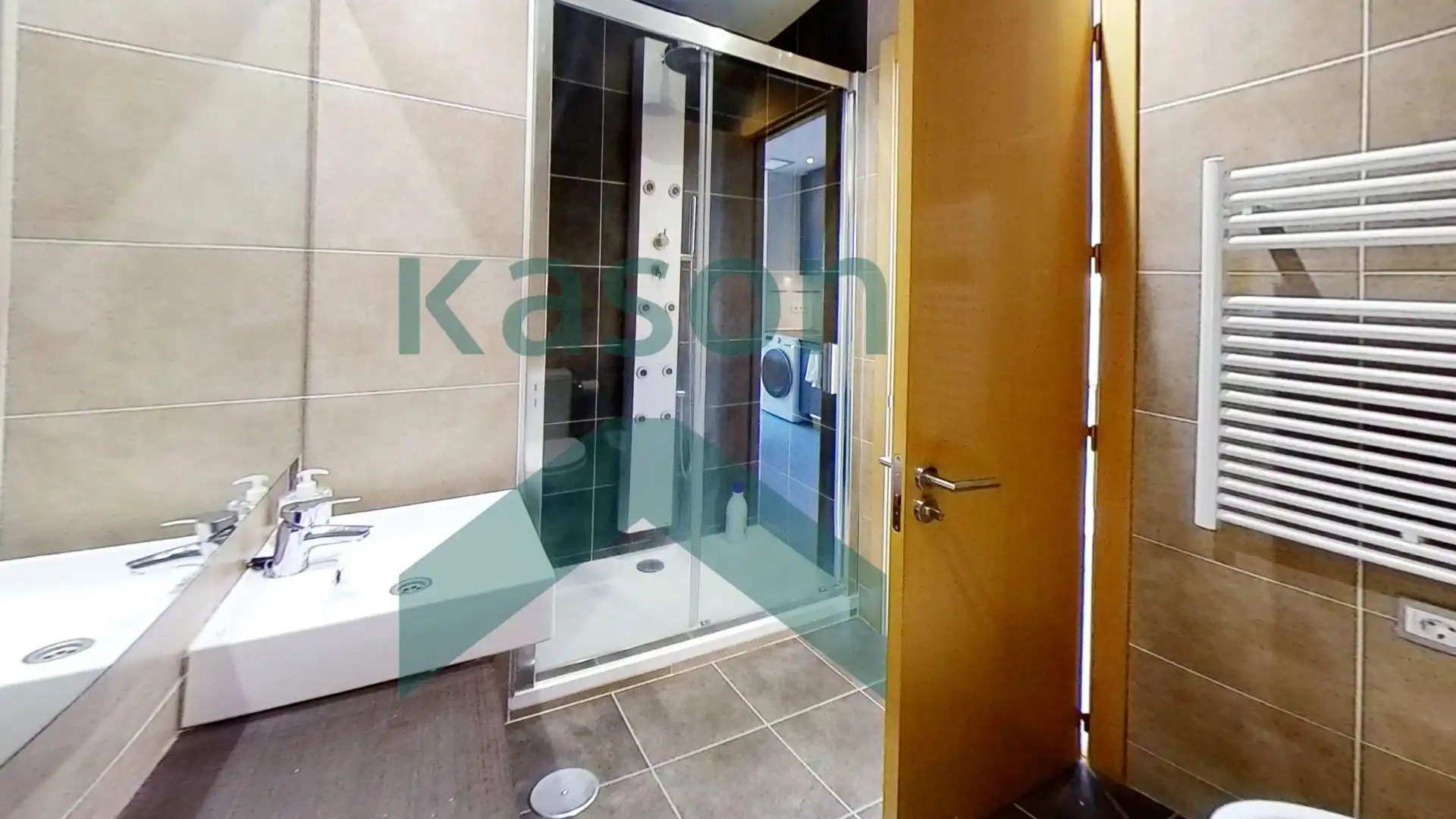 Baño de Estudio en venta en Madrid con Aire acondicionado, Calefacción y Trastero