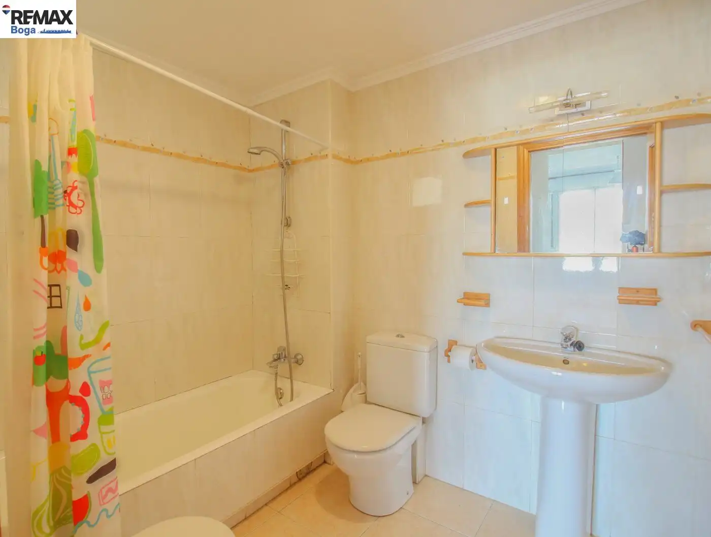 Badezimmer von Wohnung zum Verkauf in Donostia - San Sebastián  mit Heizung, Parkett und Terrasse