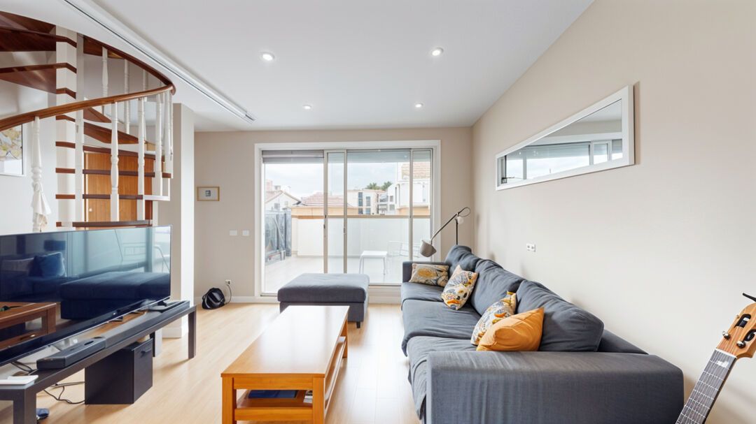 Sala de estar de Ático de alquiler en  Madrid Capital con Aire acondicionado, Calefacción y Terraza