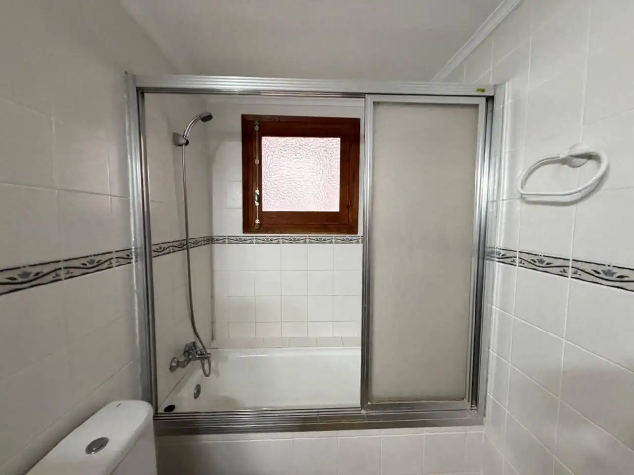 Flat with terrace for sale in Calle Hermano Martí, imagen 11