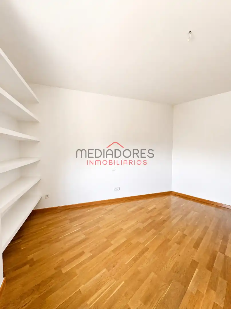 Piso con terraza en venta en Avenida de Francisco Pi y Margall, imagen 20