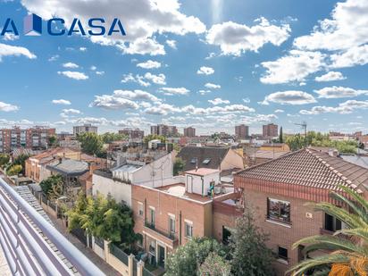 Vista exterior de Pis en venda en  Madrid Capital amb Calefacció, Traster i Balcó