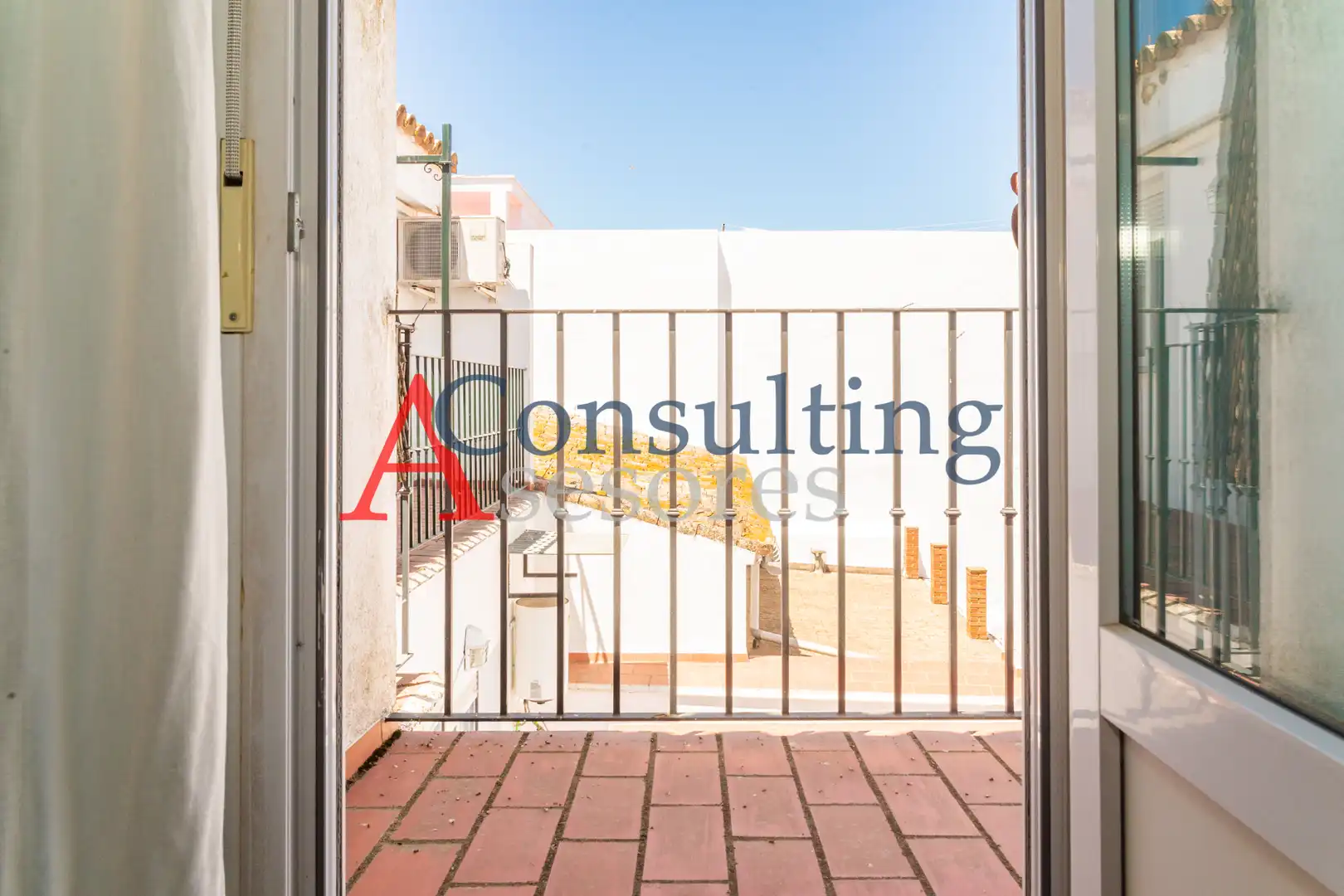 Dúplex en venta en San Juan del Puerto con Amueblado, Horno y Lavadora