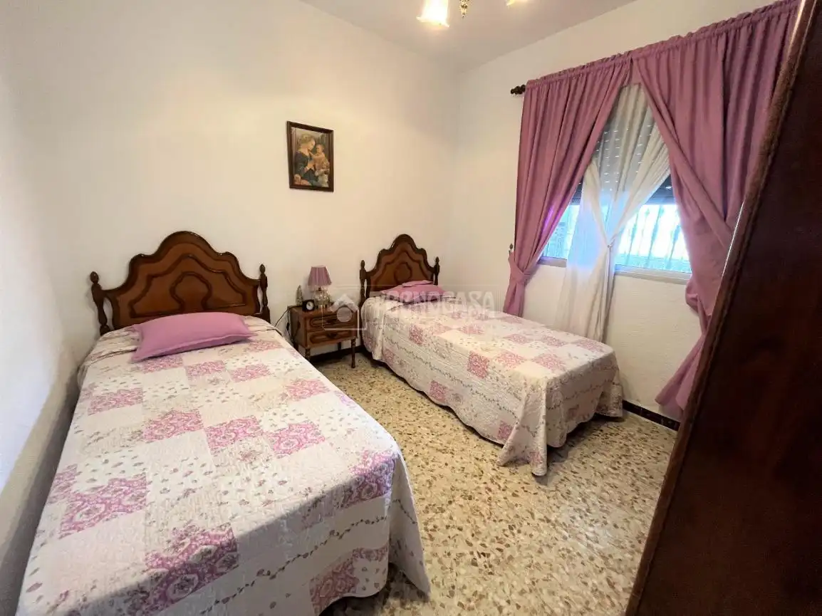 Bedroom of Detached homes for sale in San Fernando  with Air Conditioner, Balcony and Alarm