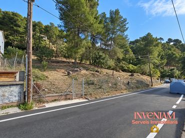 Terreny residencial en venda a Pallejà