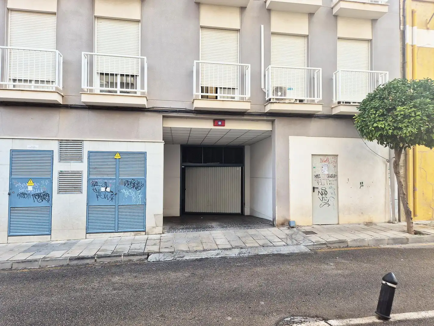 Aparcament de Dúplex en venda en Elda amb Terrassa i Traster