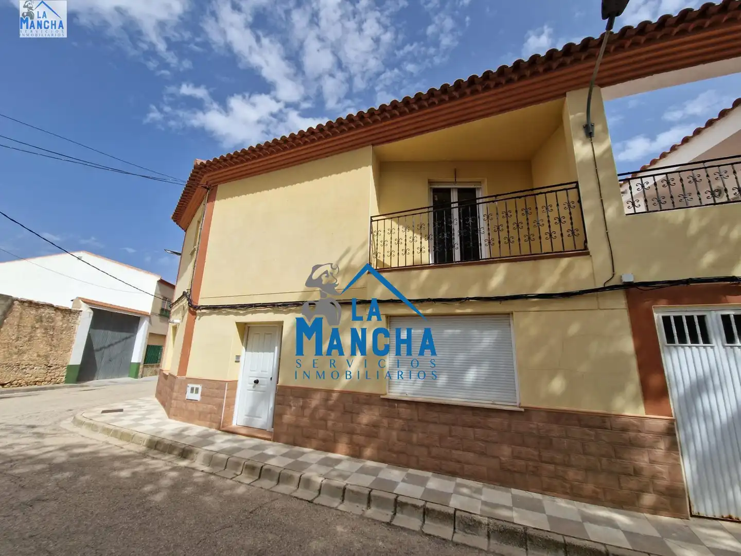 Casa adosada en venta en ROMMEL FERNANDEZ, Pedanías - Extrarradio