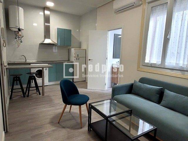 Apartamento en Alquiler en SILVA en Universidad - Malasaña