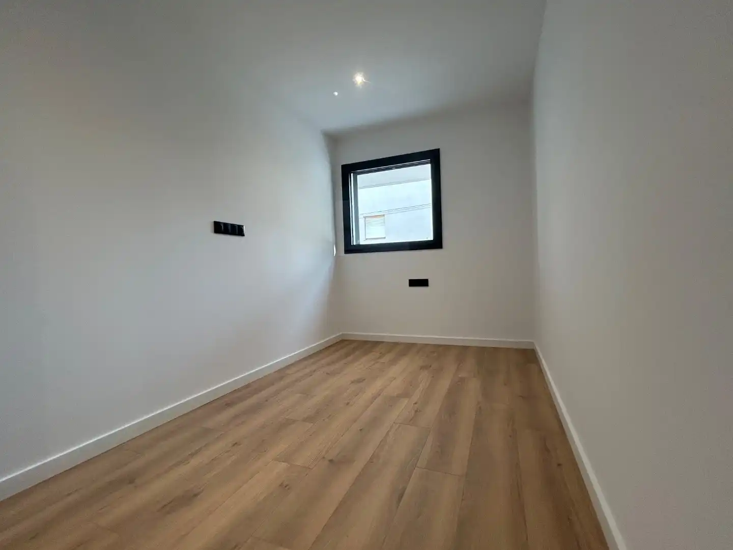 Flat for rent in Marítim