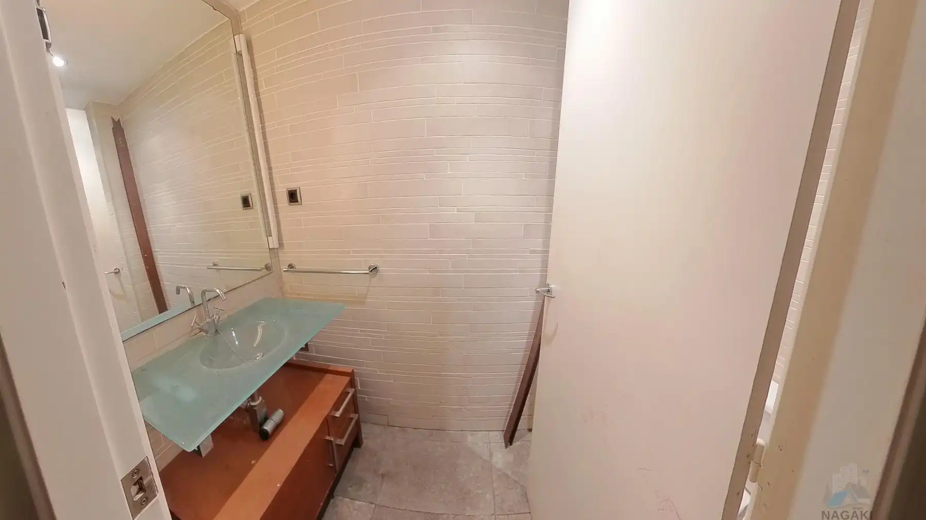 Baño de Oficina en venta en Caspe