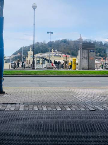 Garaje en Alquiler en Kontxa Pasealekua en Miraconcha